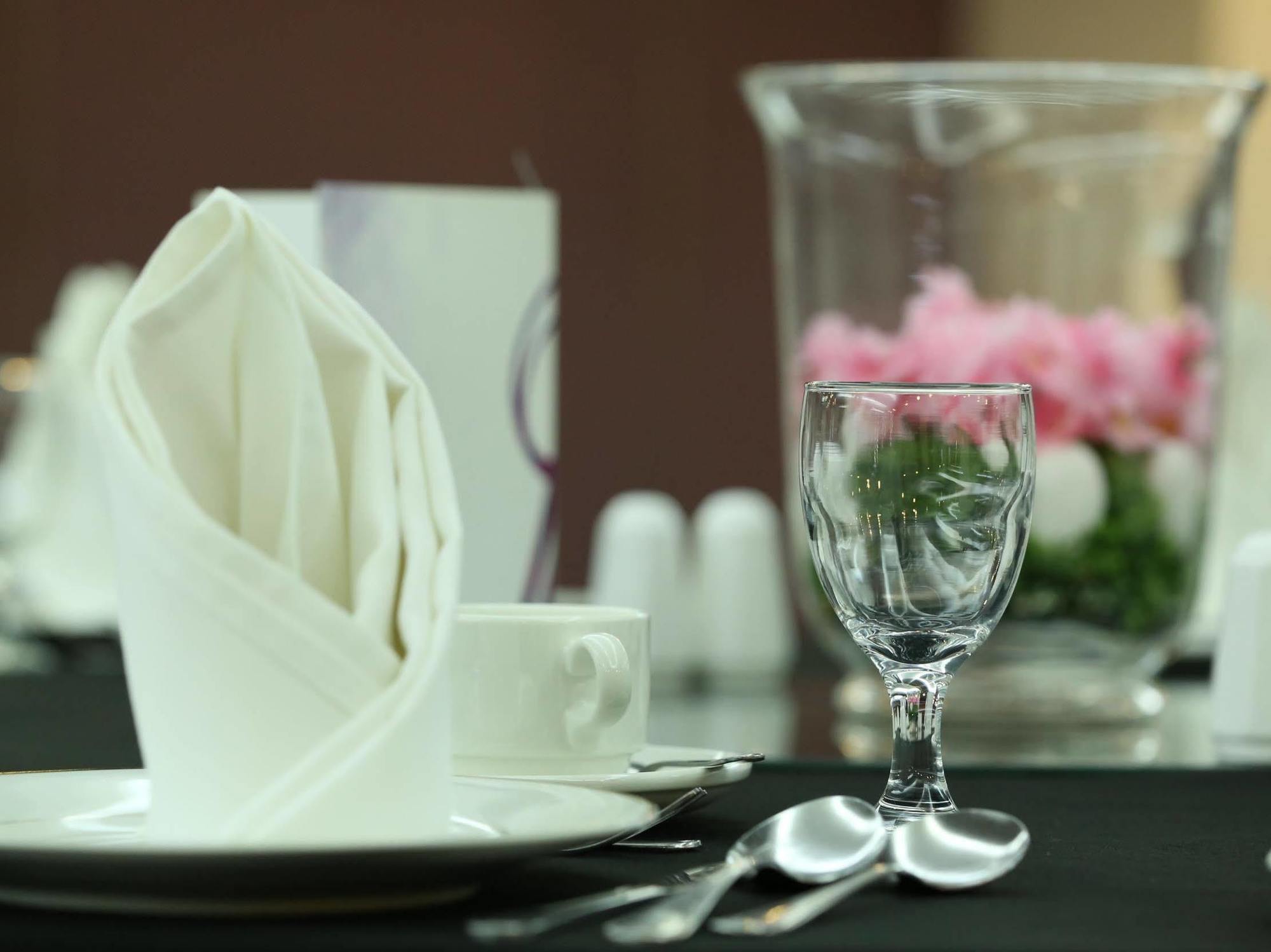 Puri Pujangga Hotel Bangi Kültér fotó