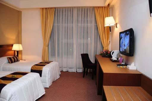 Puri Pujangga Hotel Bangi Kültér fotó